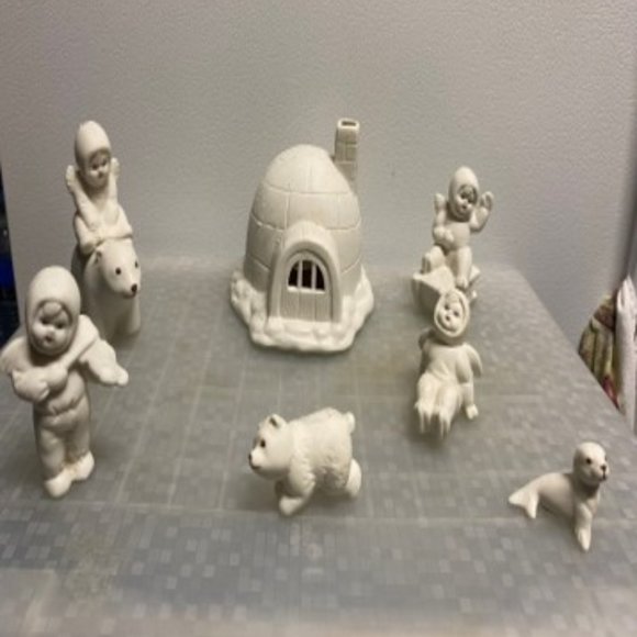 Jade Porcelain Polar Pals - 7 Piece Set
